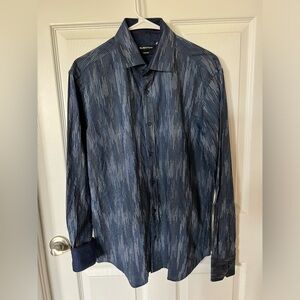 Bugatchi Men`s Blue Long Sleeve Button Up  Shaped Fit Plaid Shirt / Size Small